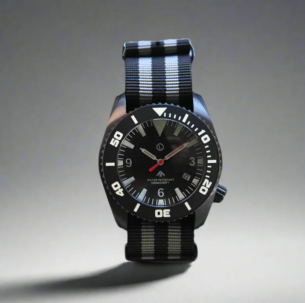 Deep Dive 1000m divers watch, black edition, 44mm, Super-Luminova, NATO strap, headshot with strap