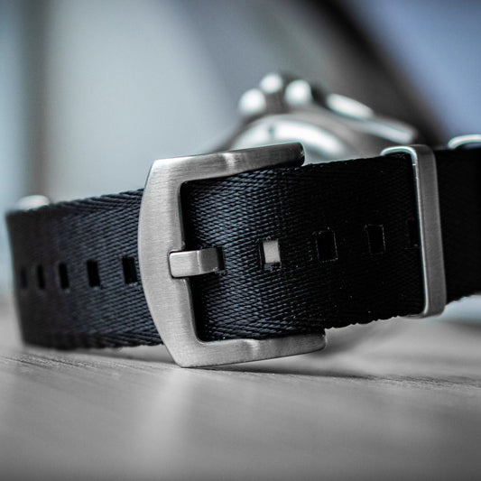 Enoksen Duty Seatbelt-Style NATO Strap (18, 20, 22mm) - Black
