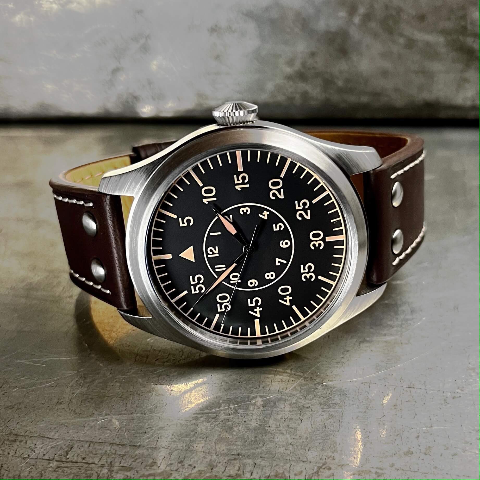 FLY E03/B ◇ Automatic Pilot's Watch - 46mm - Baumuster B – By Enoksen