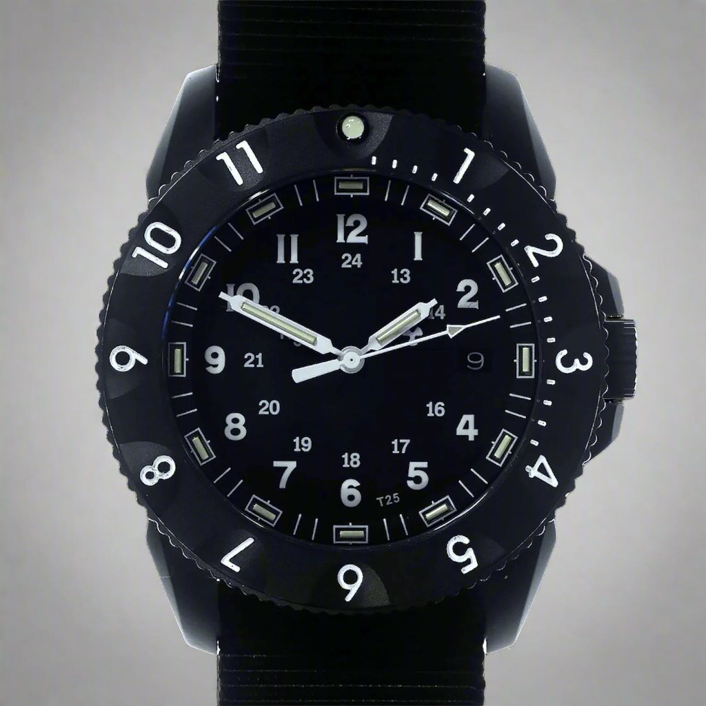By Enoksen Tactical watch black front view of dial