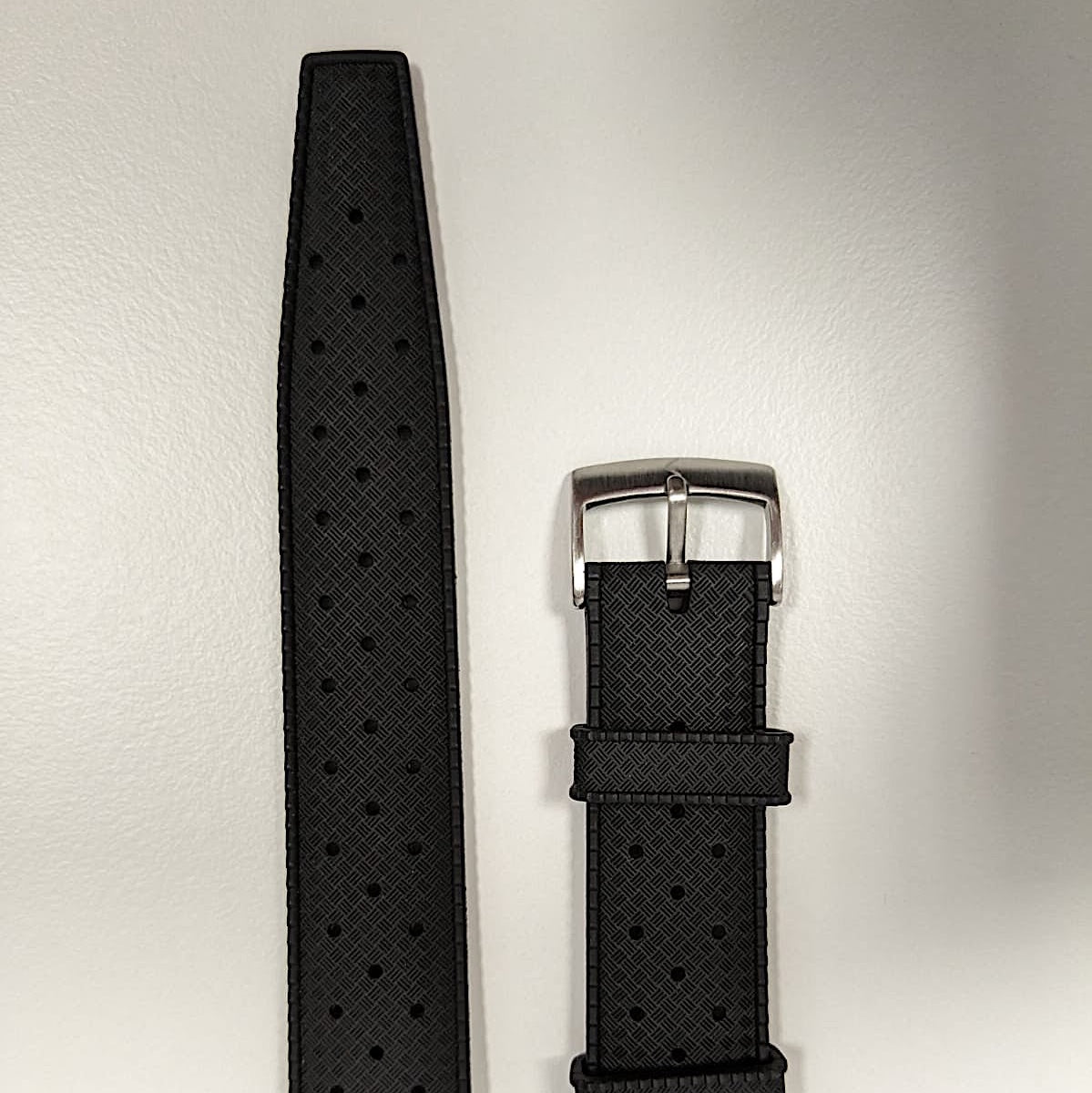 Enoksen Premium Tropic FKM Rubber Strap (20mm) - Quick-Release, Black & Steel