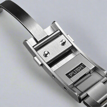 Close up of the high quality solid stainless steel bracelet on Roam E07/B, showcasing the milled quick-adjust clasp.