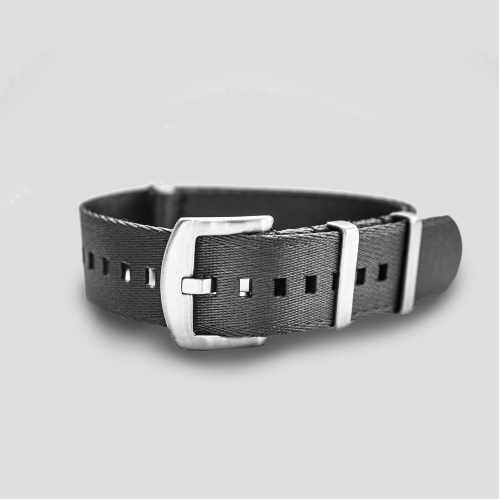 Enoksen Duty Seatbelt-Style NATO Strap (18, 20, 22mm) - Grey
