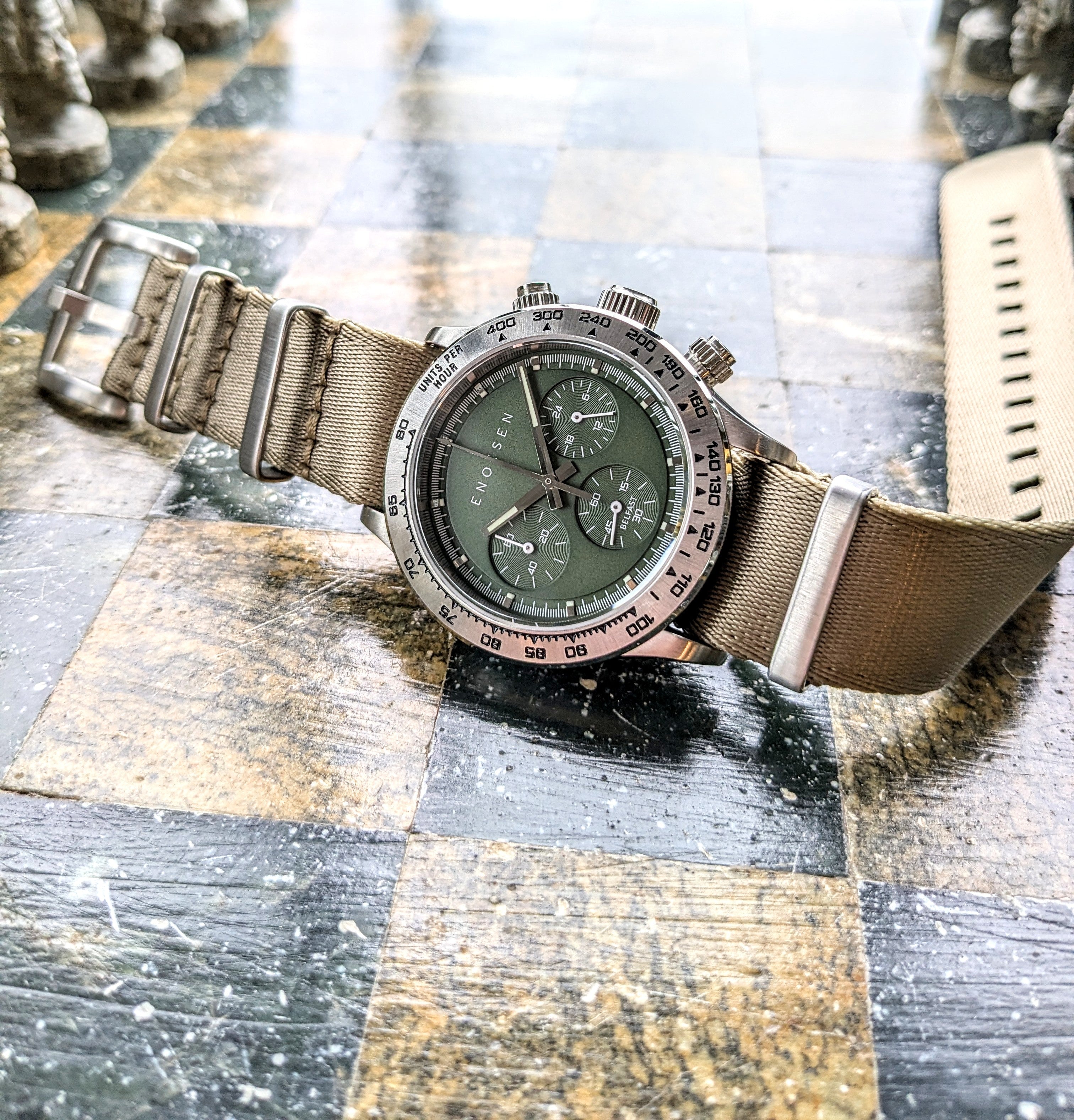KRONO E08/C ◇ Meca-Quartz Chronograph - 39mm - Green Steel – By