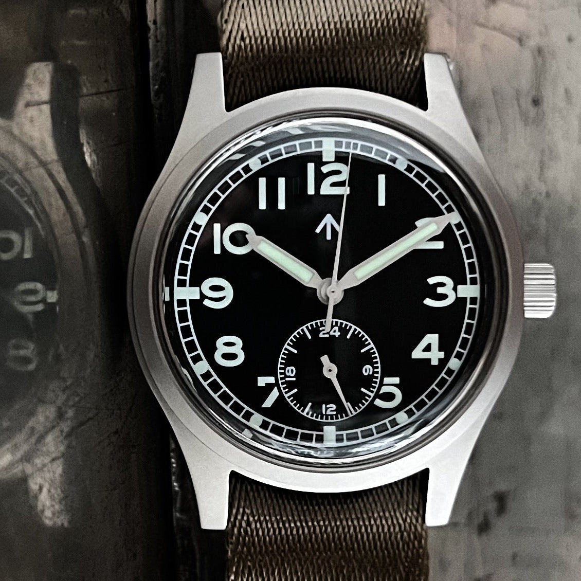 Dirty Dozen - Meca-Quartz Edition ◇ ENOKSEN Fly E03/H ◇ Military
