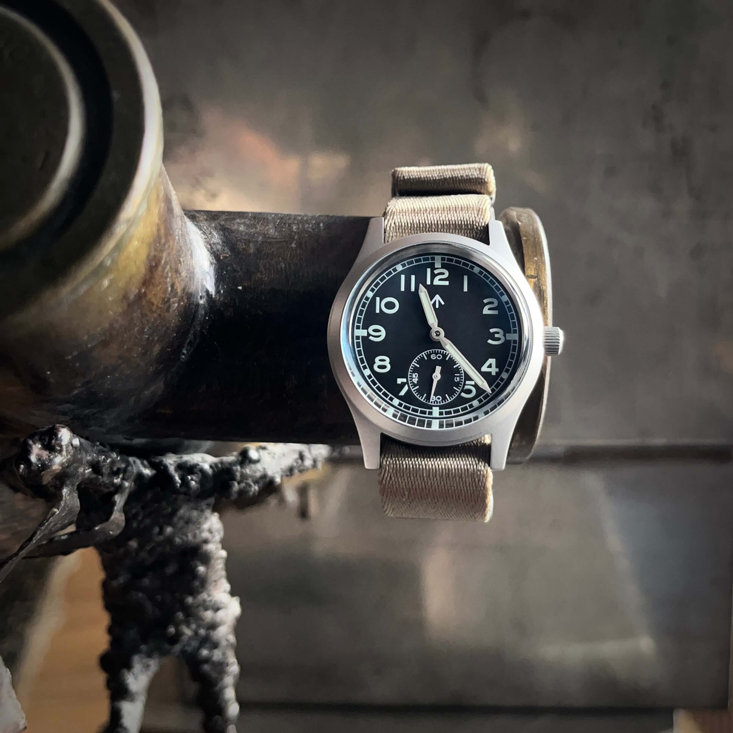Dirty Dozen Military Watch ◇ ENOKSEN Fly E03/S ◇ Automatic Black