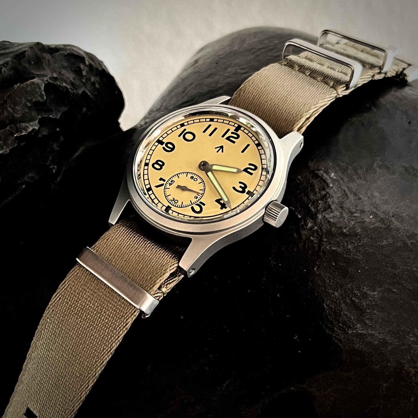 FLY E03/T ◇ Automatic Dirty Dozen Watch - 36mm - Cream Edition