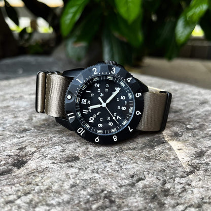 TACTIC E09/BQ  ◇ Swiss Quartz Tactical Watch - 42mm - Black Edition
