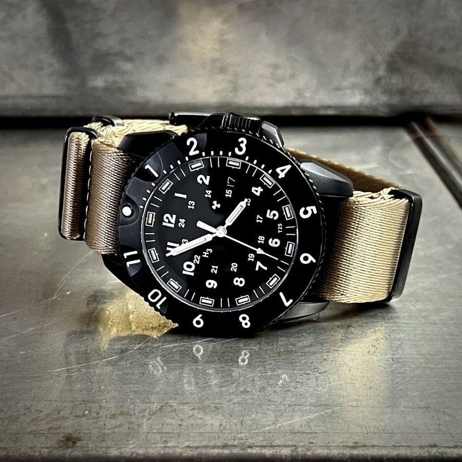 TACTIC E09/BQ  ◇ Swiss Quartz Tactical Watch - 42mm - Black Edition
